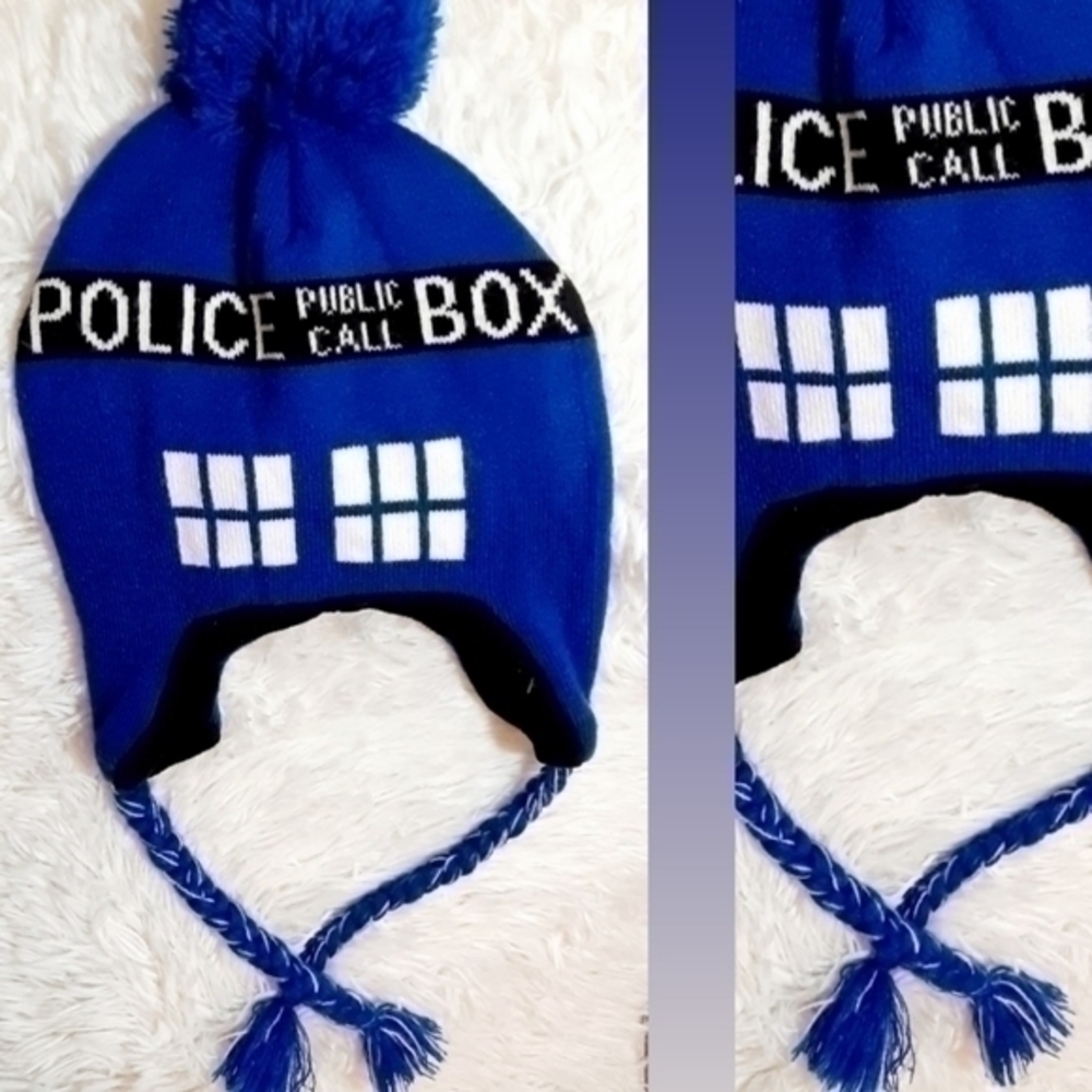 BBC Dr. Who & TM BBC Call Box Pom-Pom Hat